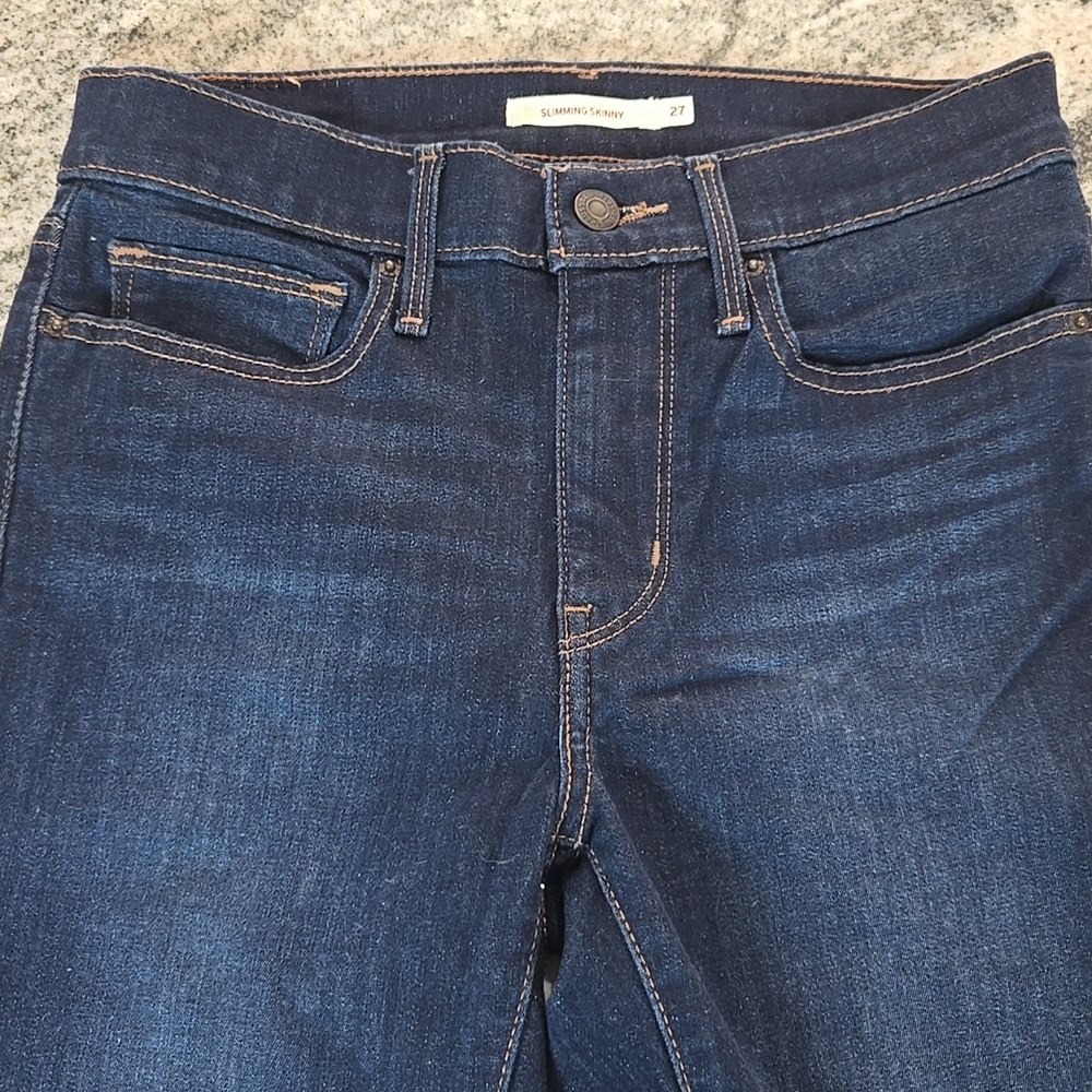 Levi's Size 27 Slimming Skinny Mid-Rise Dark Wash Denim Jeans